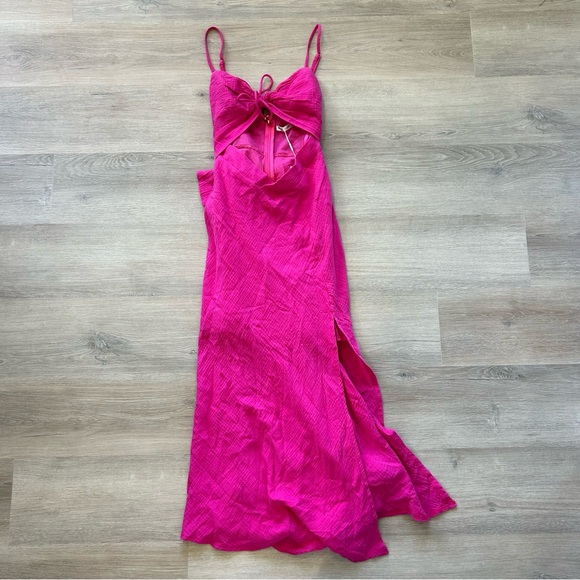 Selfie Leslie Twin Flame Drawstring Bust Midi Dress in Hot Pink - Picture 4 of 8